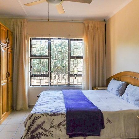 Mama Mia Cottages Oslo Beach Port Shepstone Zewnętrze zdjęcie
