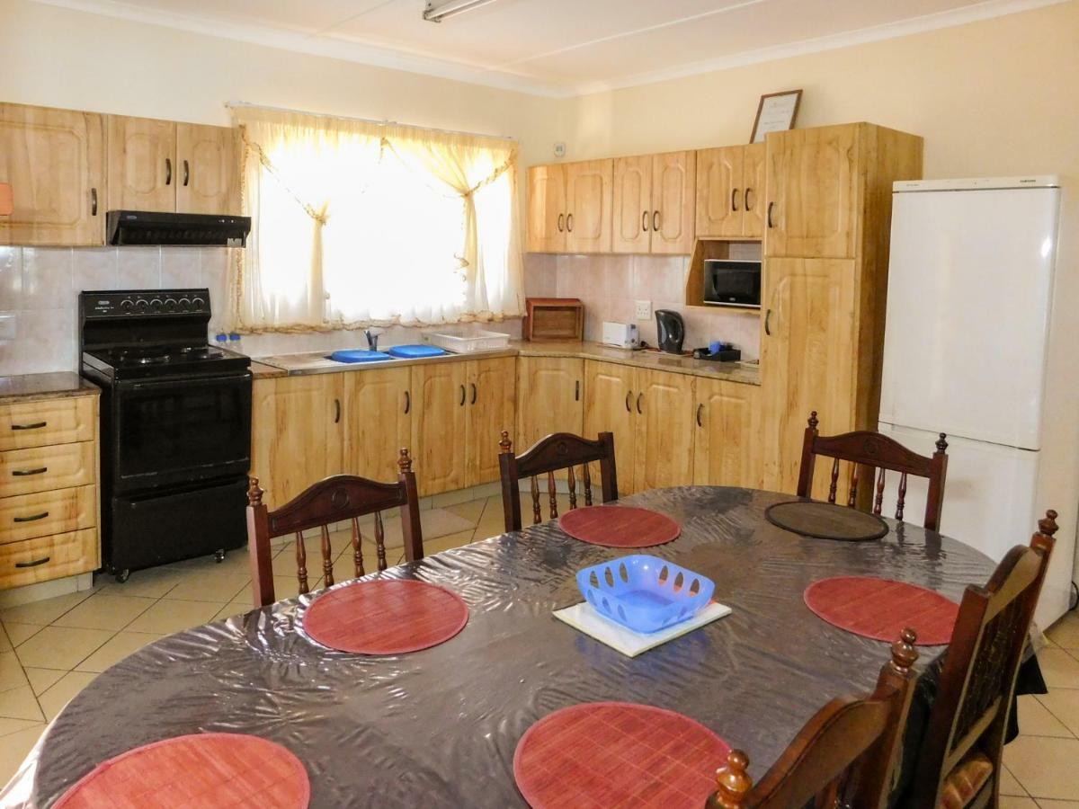 Mama Mia Cottages Oslo Beach Port Shepstone Zewnętrze zdjęcie