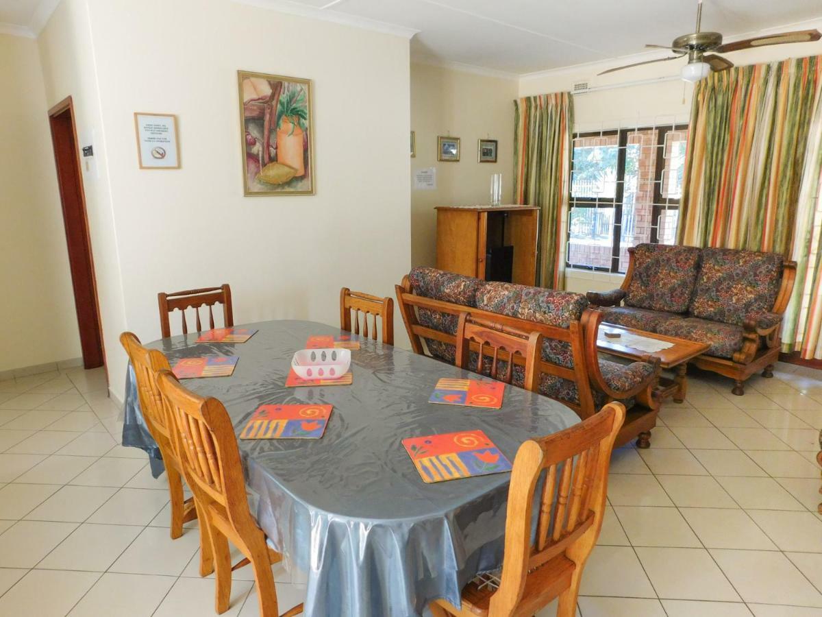 Mama Mia Cottages Oslo Beach Port Shepstone Zewnętrze zdjęcie