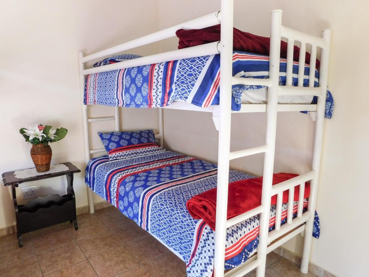 Mama Mia Cottages Oslo Beach Port Shepstone Zewnętrze zdjęcie