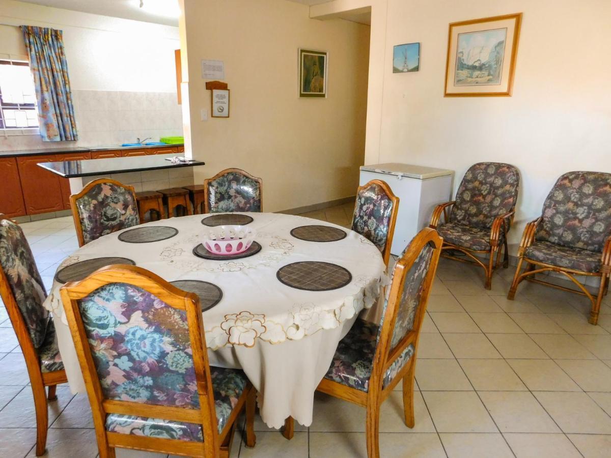 Mama Mia Cottages Oslo Beach Port Shepstone Zewnętrze zdjęcie